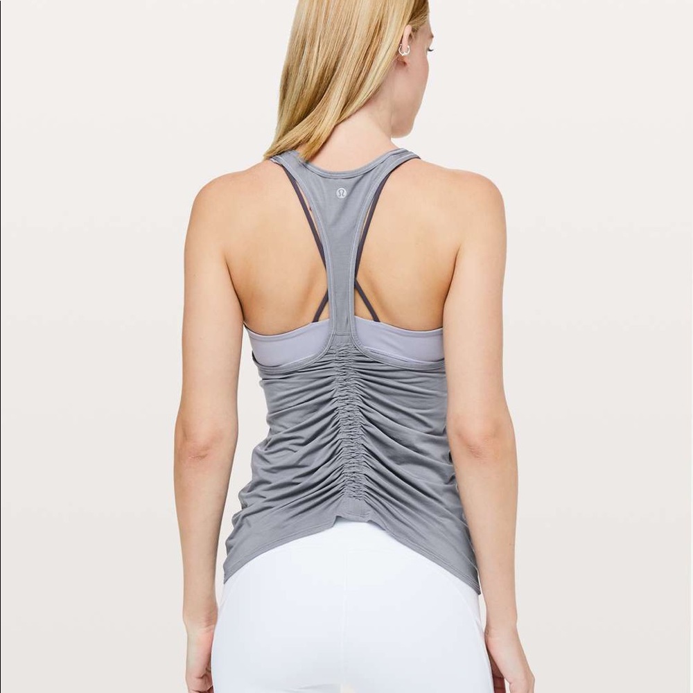 SOLD🌺Deep Stretch Racerback🌺